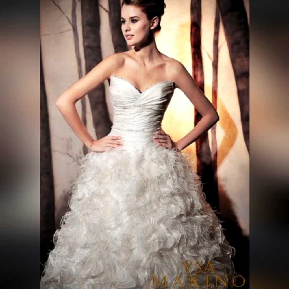 Ysa Mskino Elegant Off White Feathered Wedding Gown. Size 12